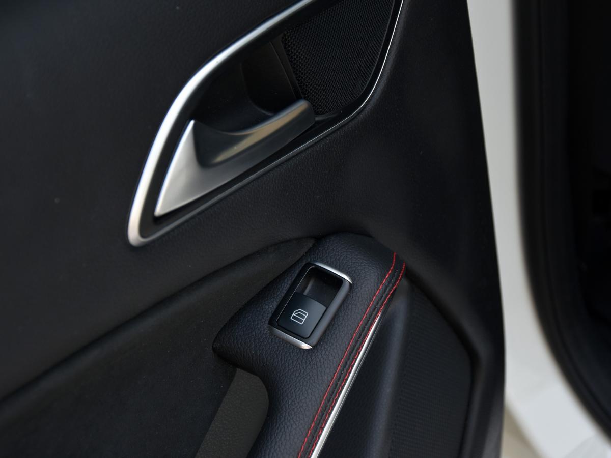 mercedes-benz-gla-2015-diesel-2143cc