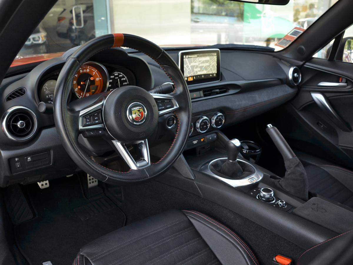 abarth-124-spider-2018-gasolina-1368cc