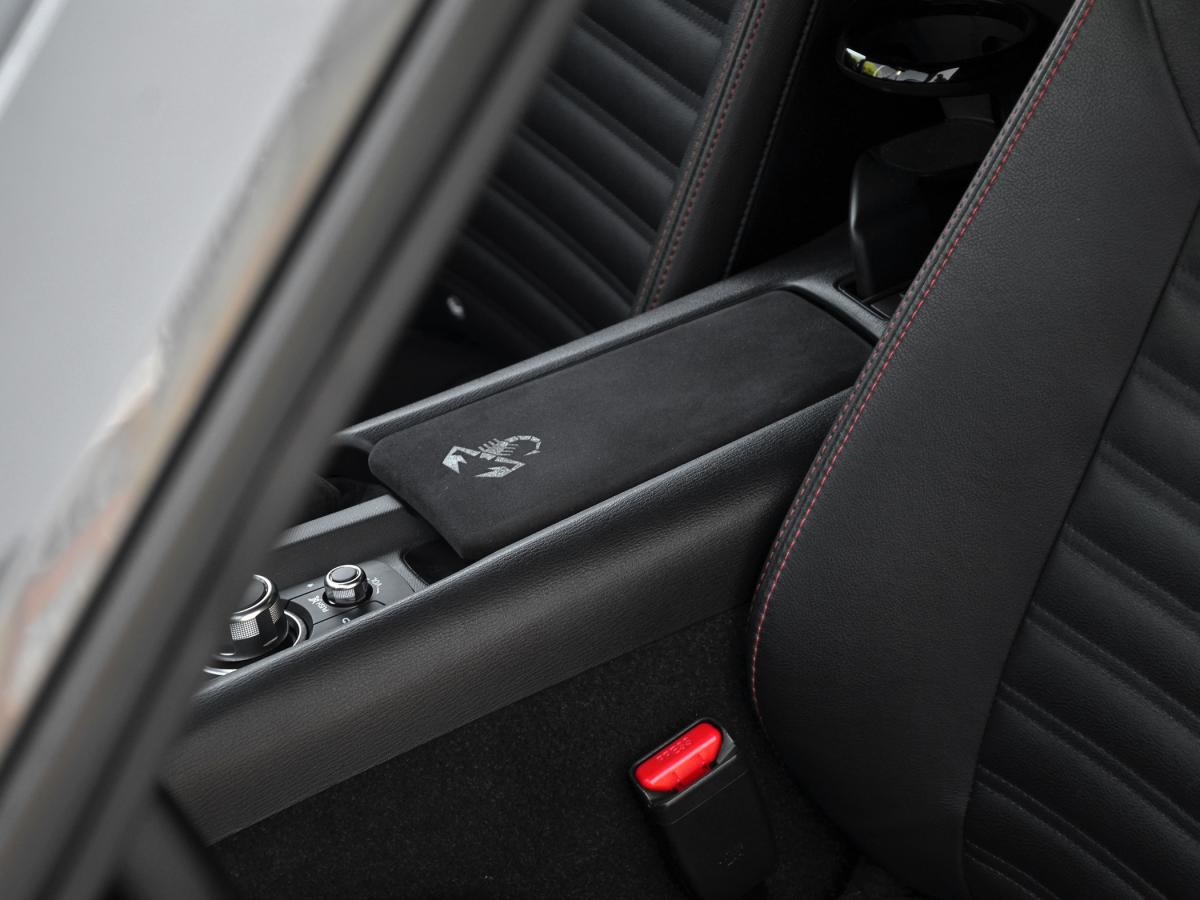 abarth-124-spider-2018-gasolina-1368cc
