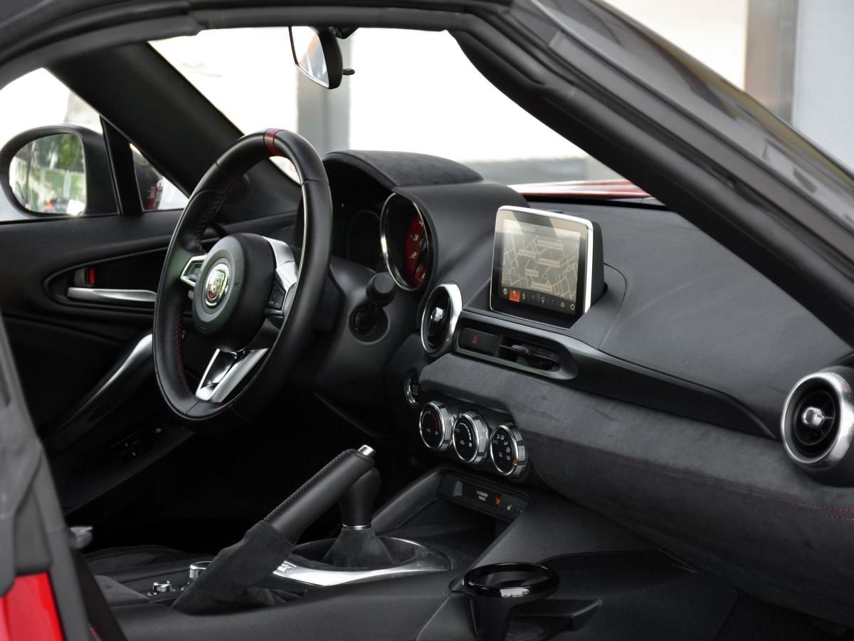 abarth-124-spider-2018-gasolina-1368cc