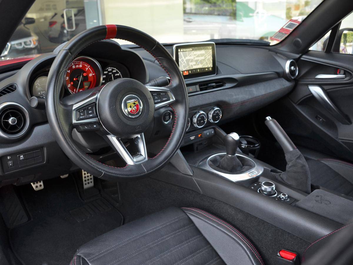 abarth-124-spider-2018-gasolina-1368cc