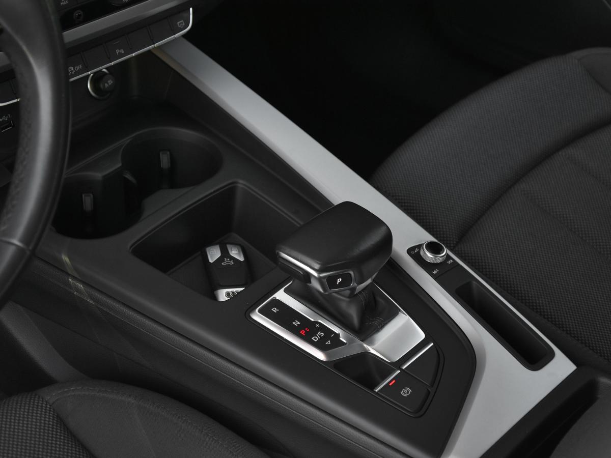 audi-a4-2021-diesel-1968cc
