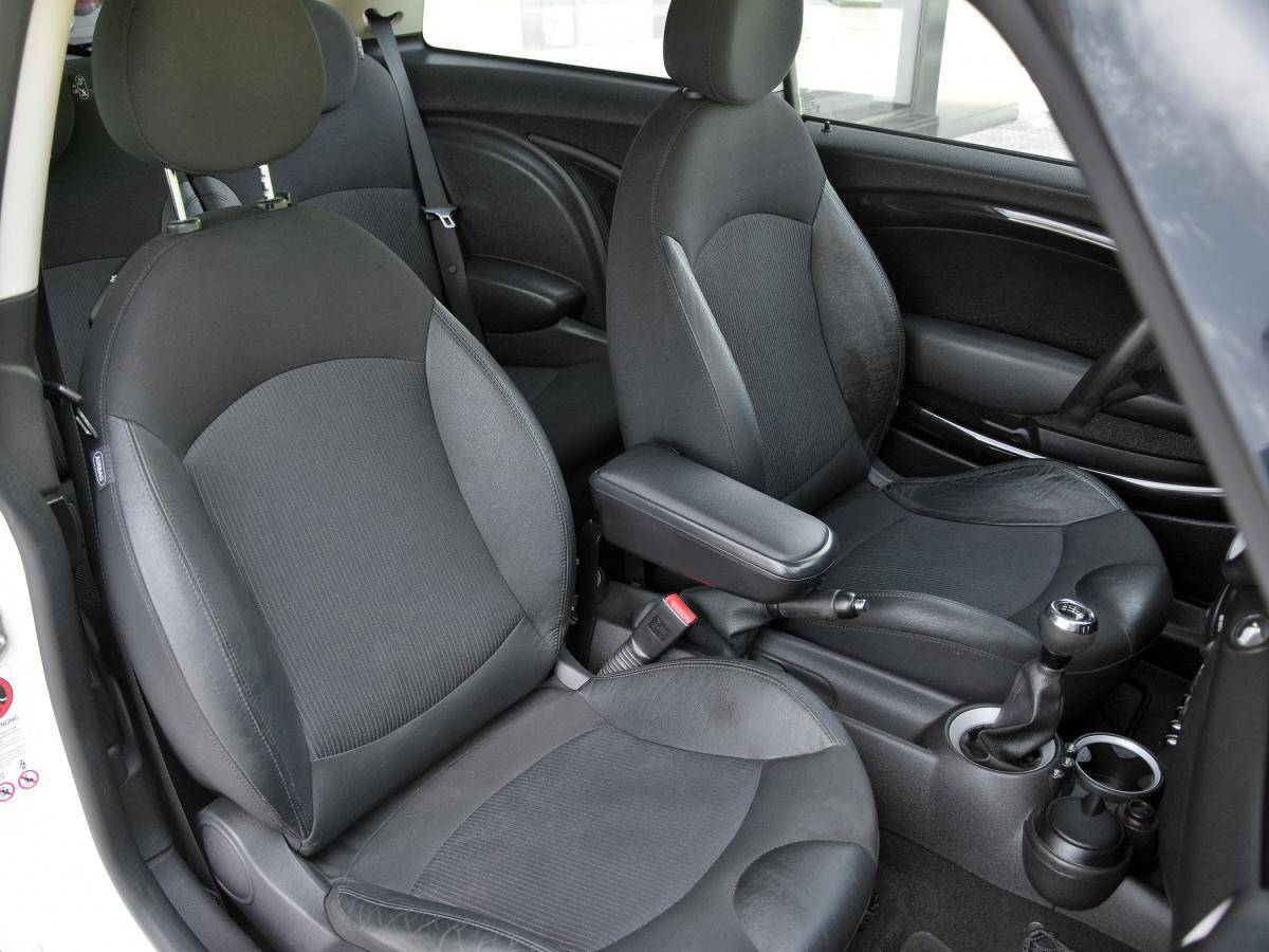mini-cooper-2011-gasolina-1598cc