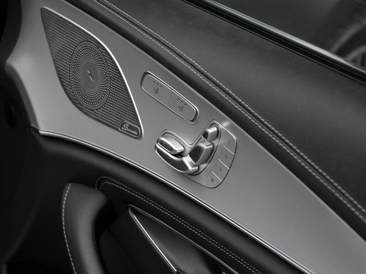 mercedes-benz-cls-2020-diesel-3000cc