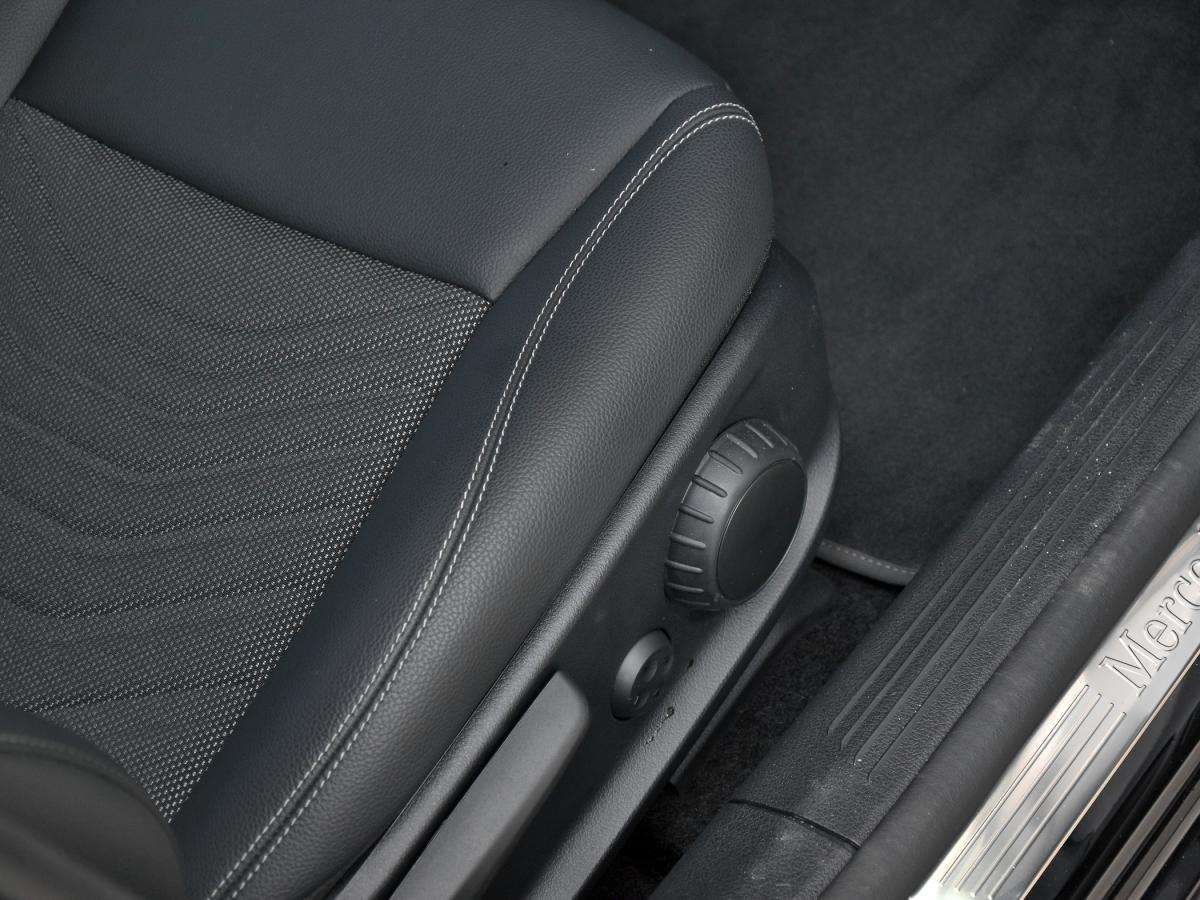 mercedes-benz-classe-a-2024-hibrido-a-gasolina-1332cc