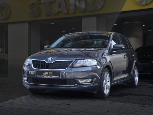 skoda-rapid-spaceback-2018-diesel-1422cc