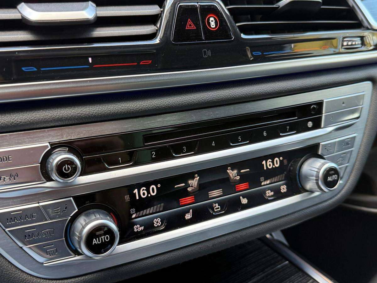 bmw-serie-7-2016-diesel-2993cc