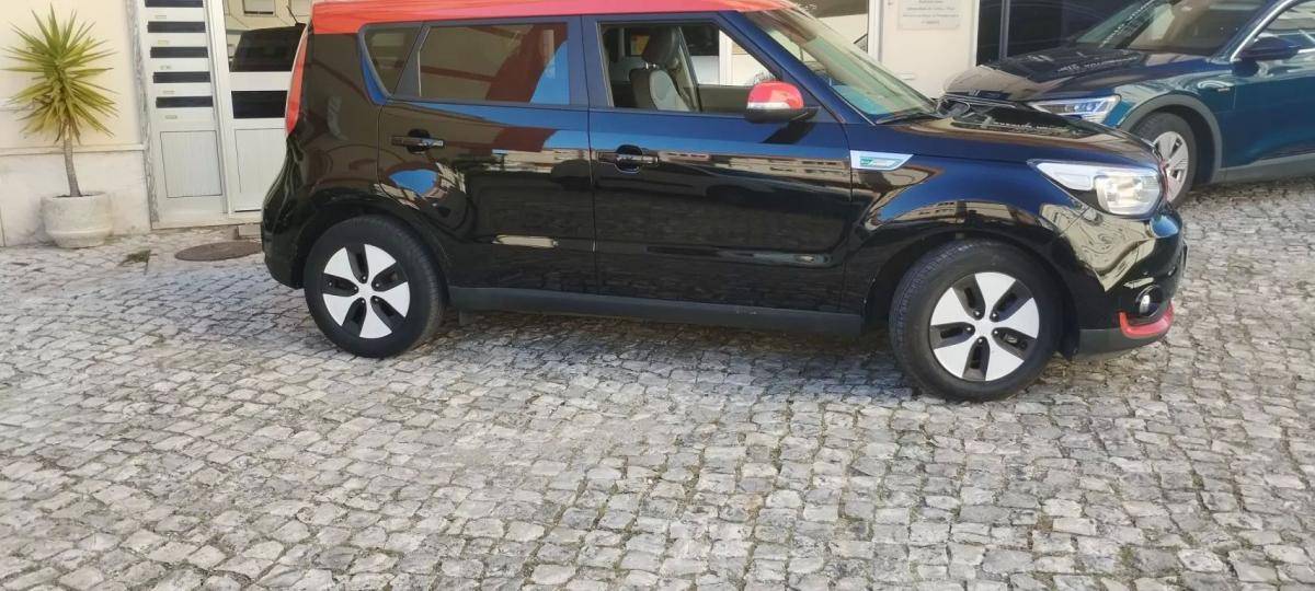 kia-soul-2017-eletrico-200cc