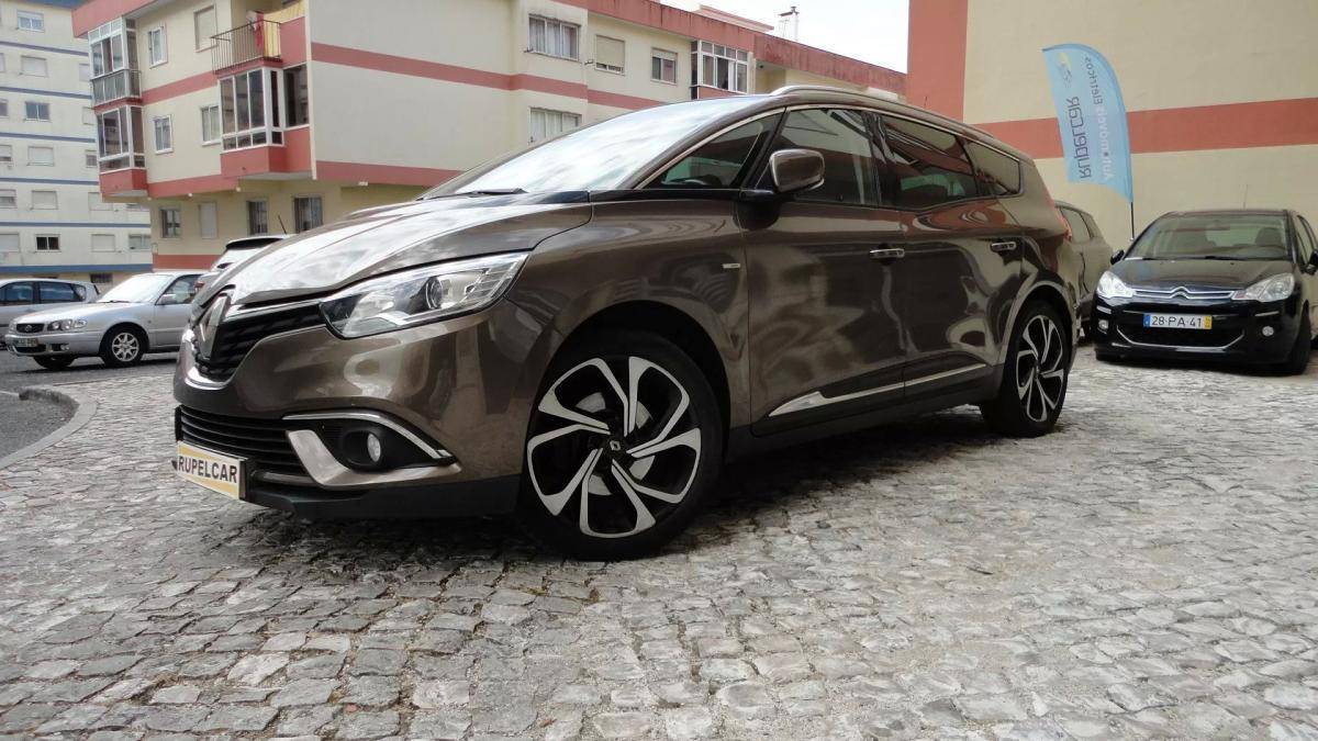 renault-grand-scenic-2018-diesel-1598cc