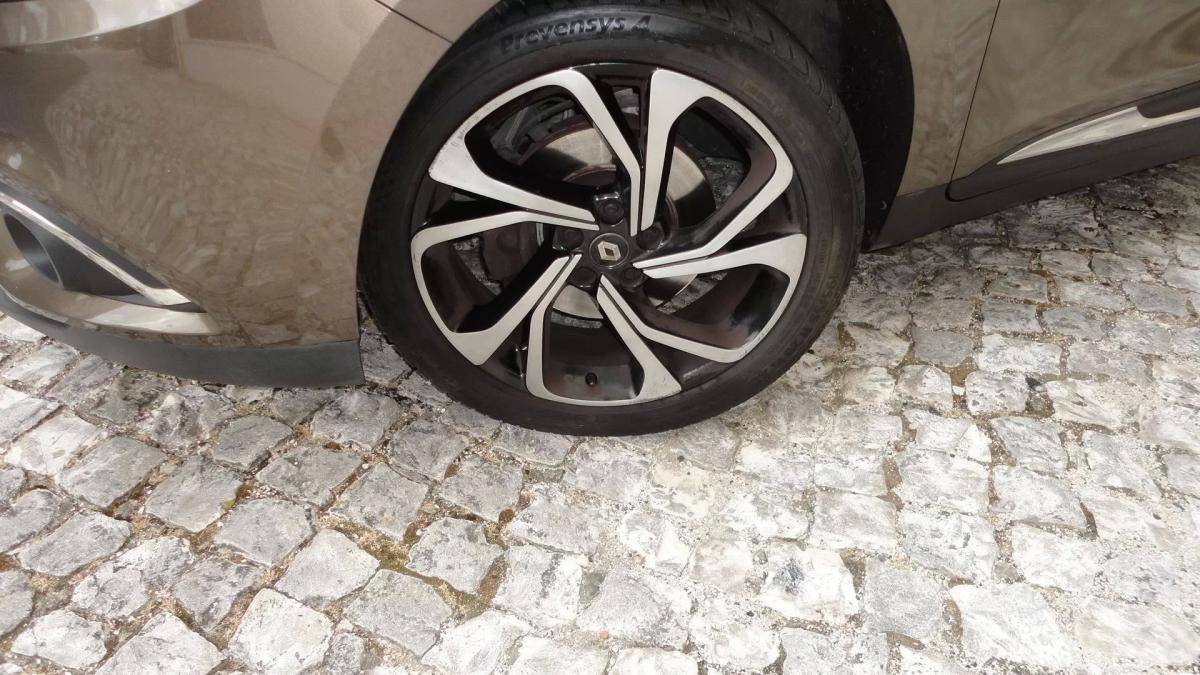 renault-grand-scenic-2018-diesel-1598cc