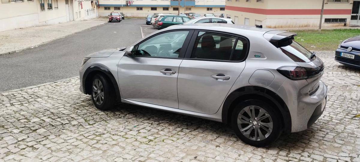 peugeot-e-208-2022-eletrico-0cc