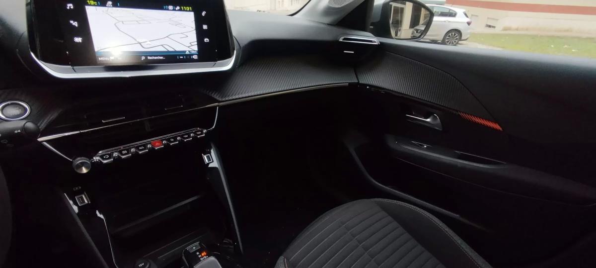peugeot-e-208-2022-eletrico-0cc