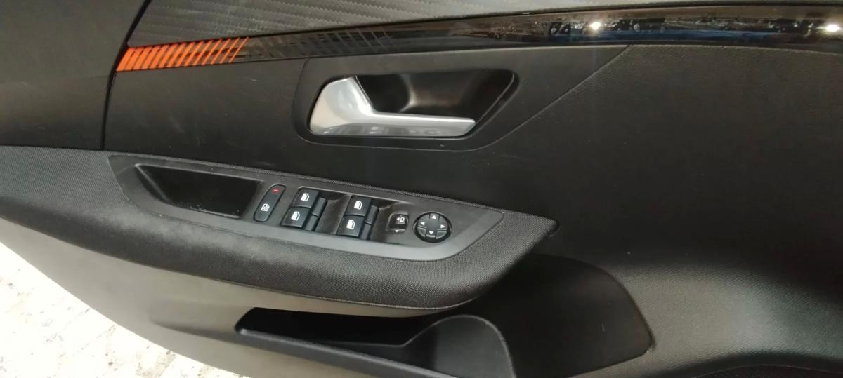 peugeot-e-208-2022-eletrico-0cc