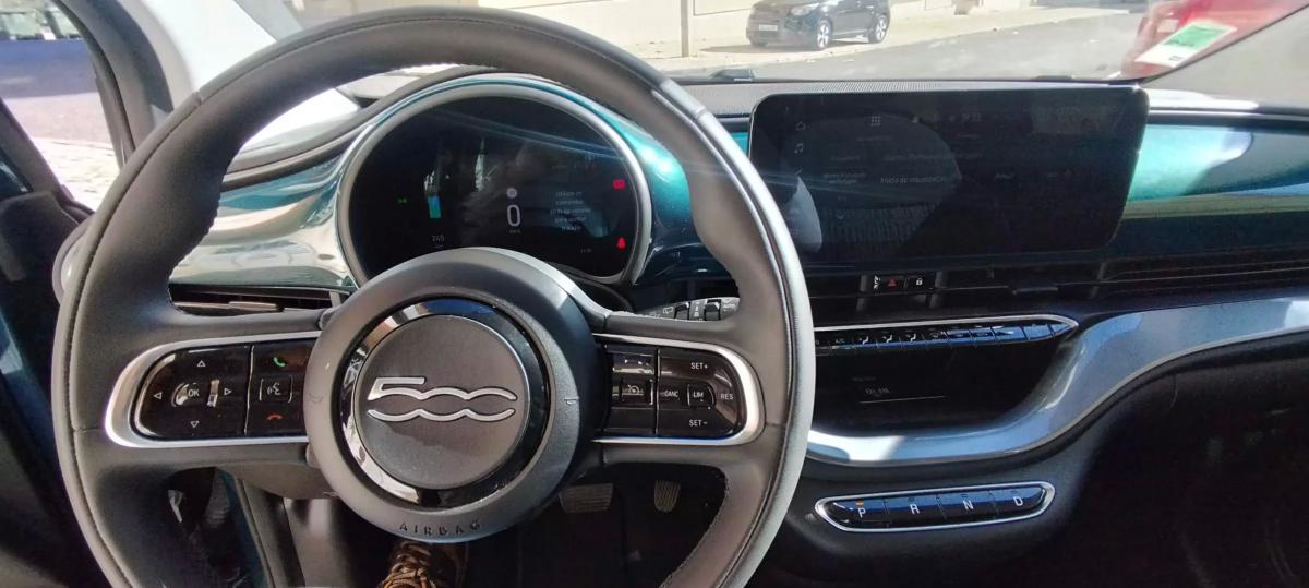 fiat-500e-2023-eletrico-200cc
