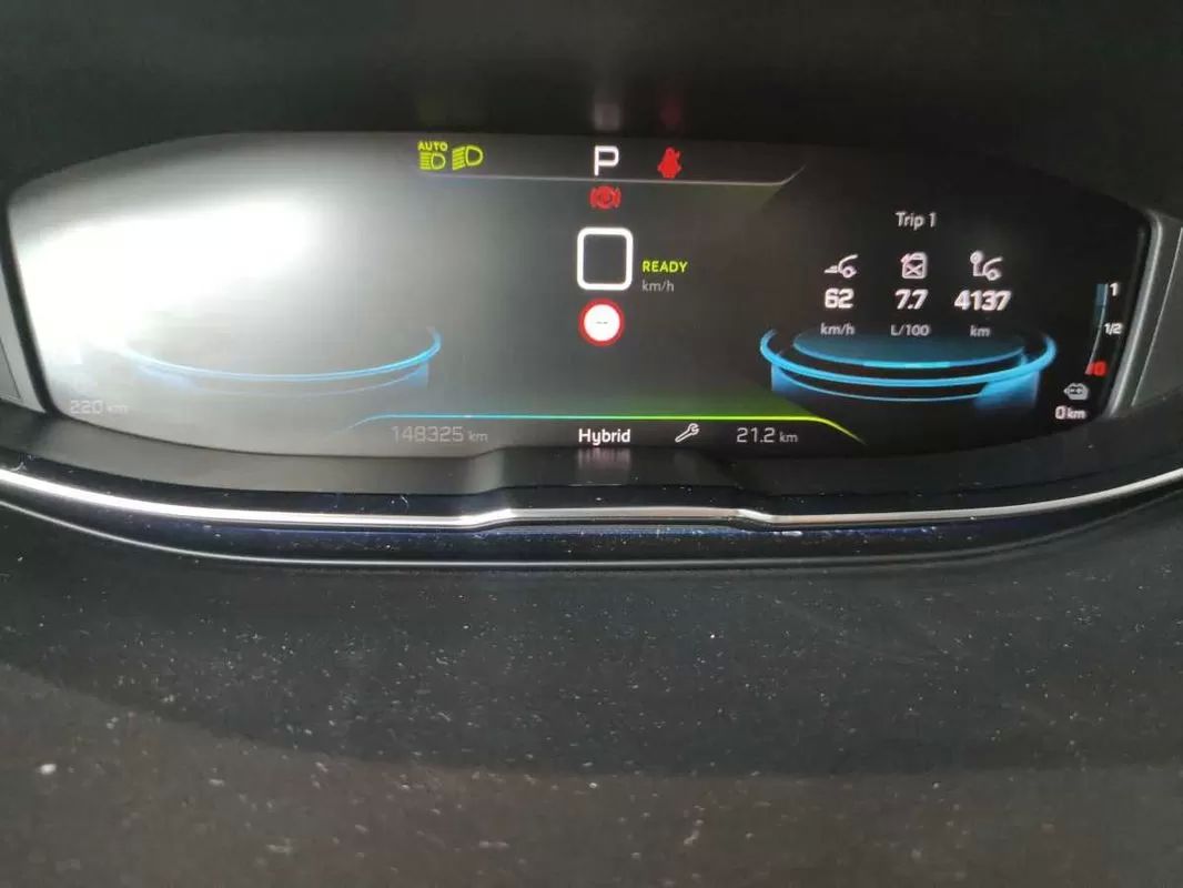 peugeot-3008-2021-hibrido-a-gasolina-1598cc