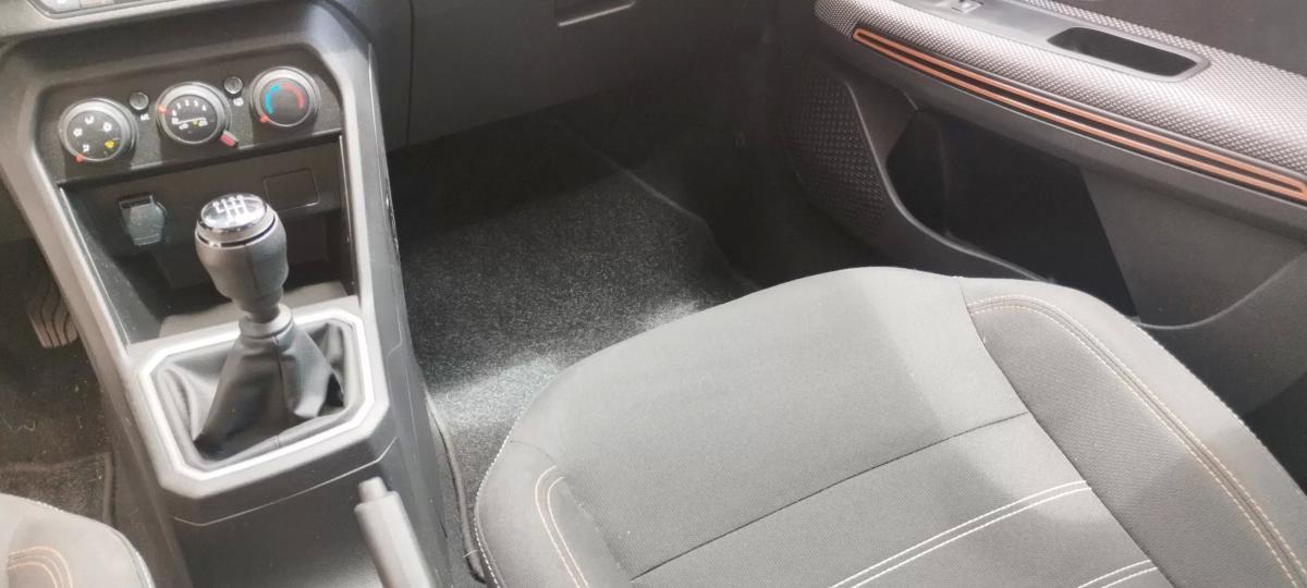 dacia-sandero-2023-gasolina-999cc