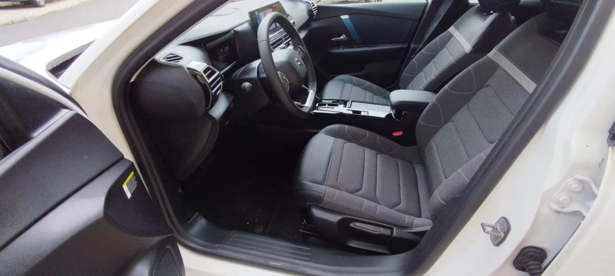 citroen-c4-2023-eletrico-200cc