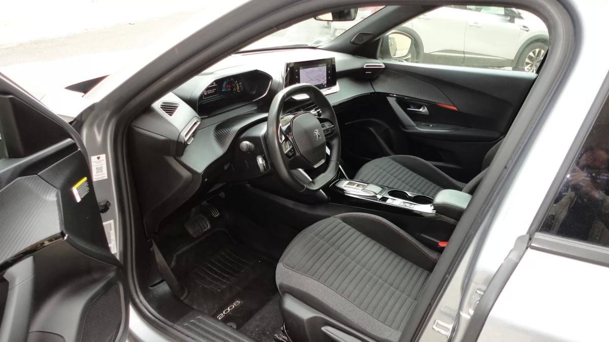 peugeot-e-2008-2023-eletrico-200cc