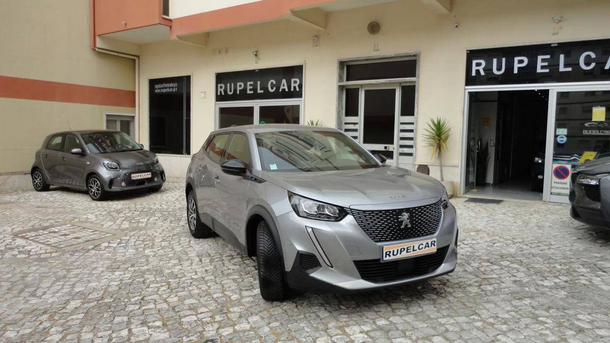 peugeot-e-2008-2023-eletrico-200cc