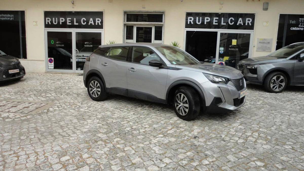 peugeot-e-2008-2023-eletrico-200cc