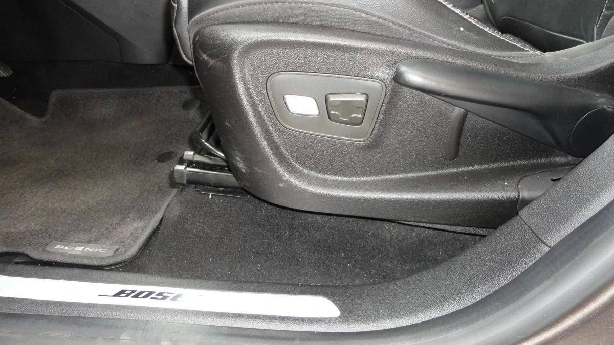 renault-grand-scenic-2017-diesel-1598cc