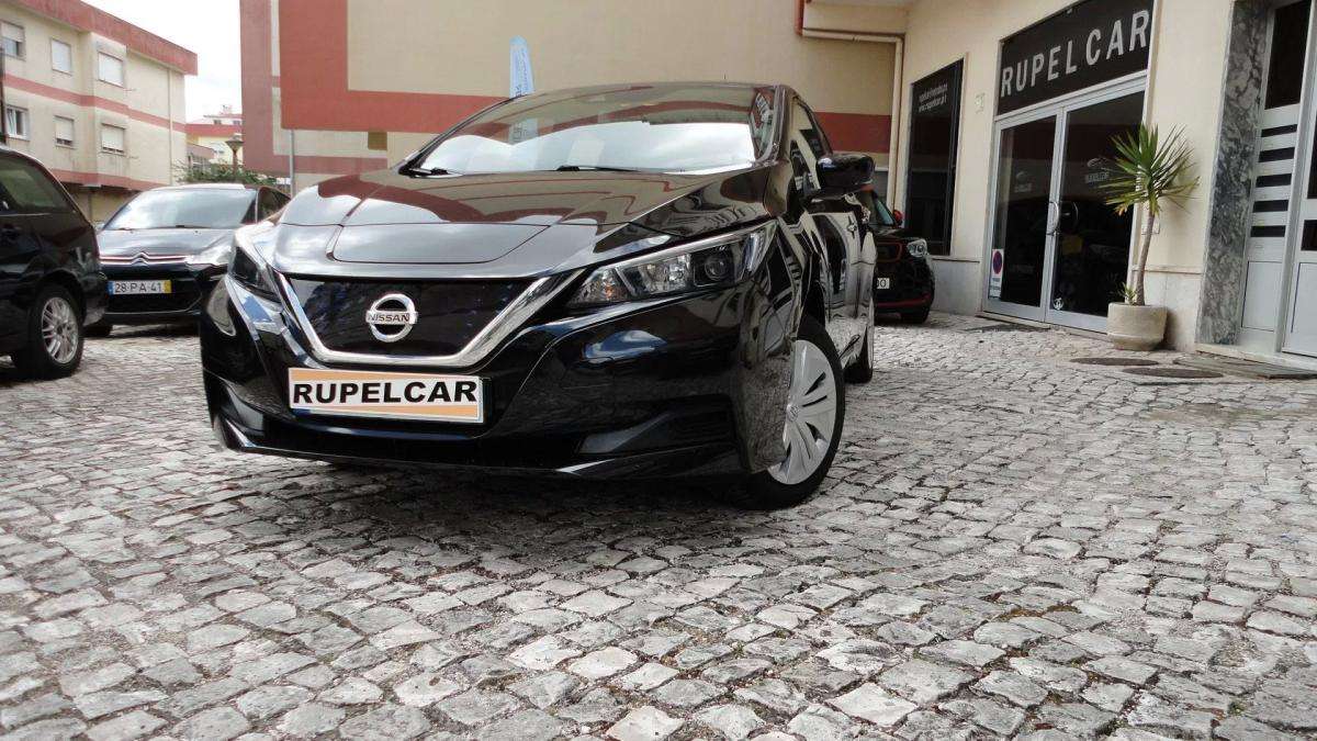 nissan-leaf-2021-eletrico-200cc