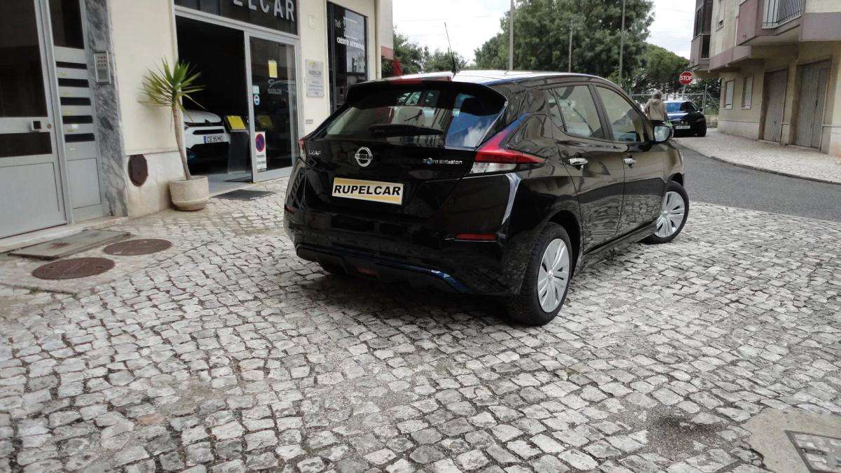 nissan-leaf-2021-eletrico-200cc
