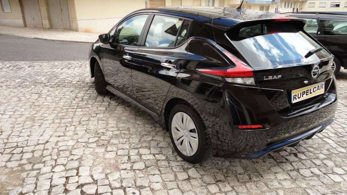 nissan-leaf-2021-eletrico-200cc