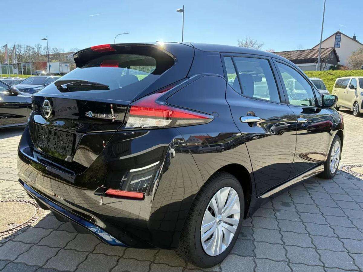 nissan-leaf-2021-eletrico-200cc
