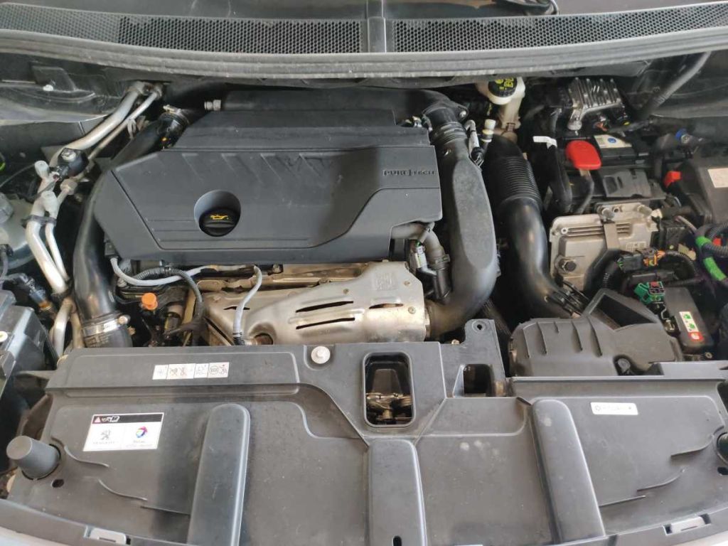 peugeot-3008-2021-hibrido-a-gasolina-1598cc