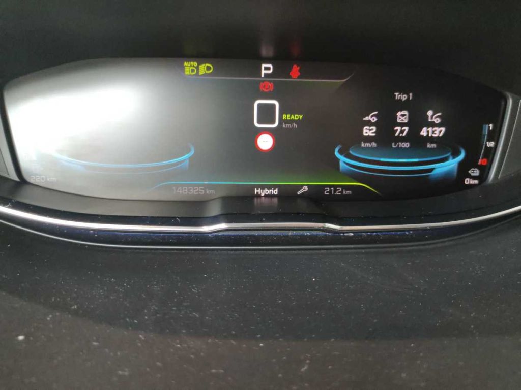 peugeot-3008-2021-hibrido-a-gasolina-1598cc
