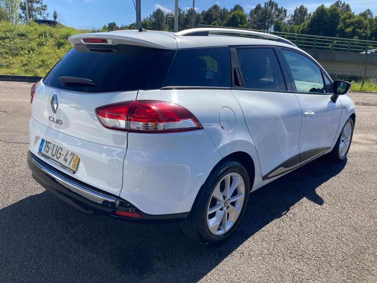 renault-clio-sport-tourer-2018-diesel-1461cc