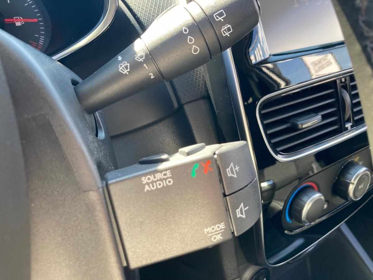 renault-clio-sport-tourer-2018-diesel-1461cc