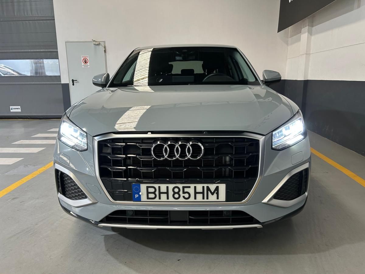 audi-q2-2024-gasolina-999cc