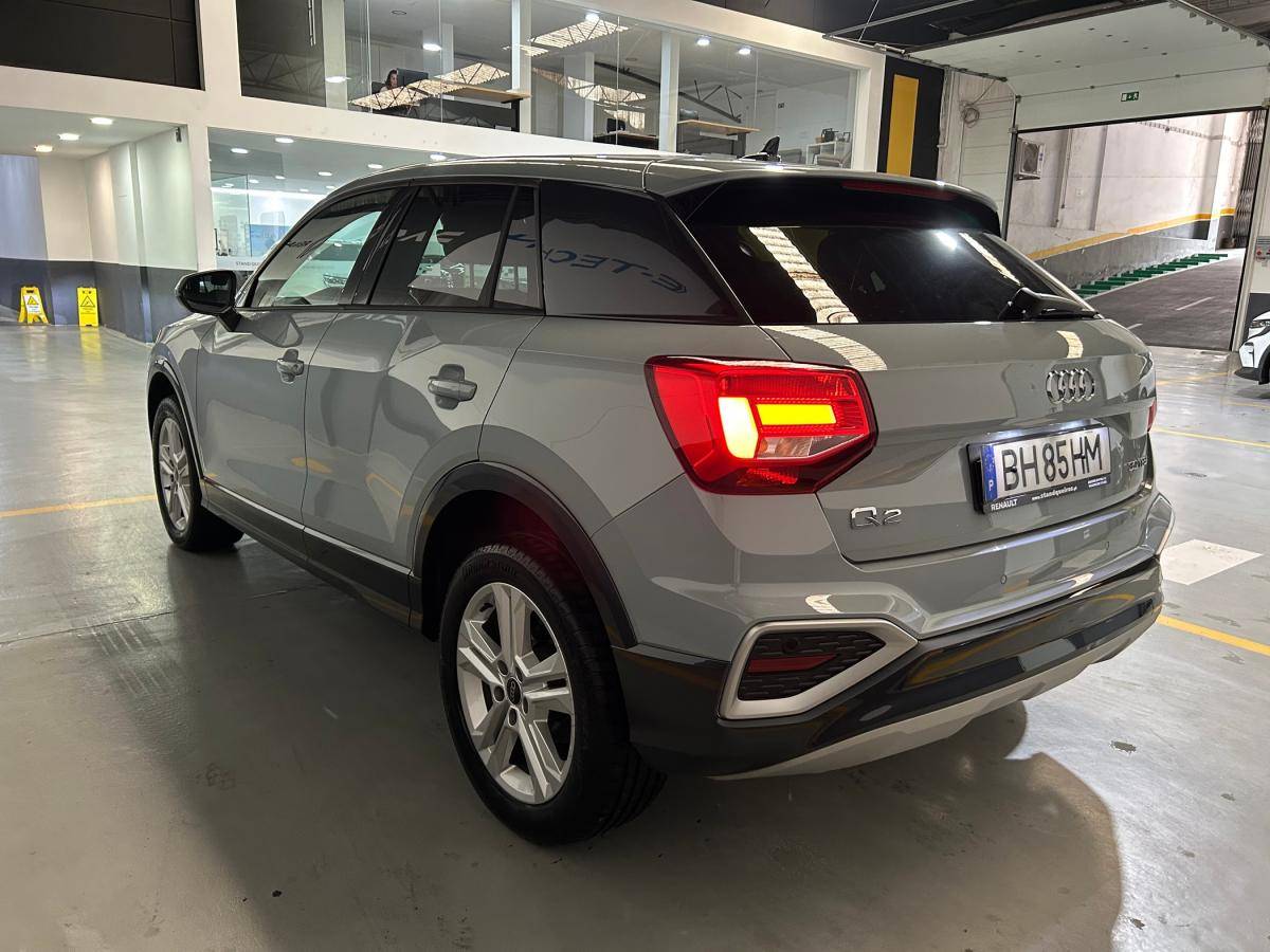 audi-q2-2024-gasolina-999cc