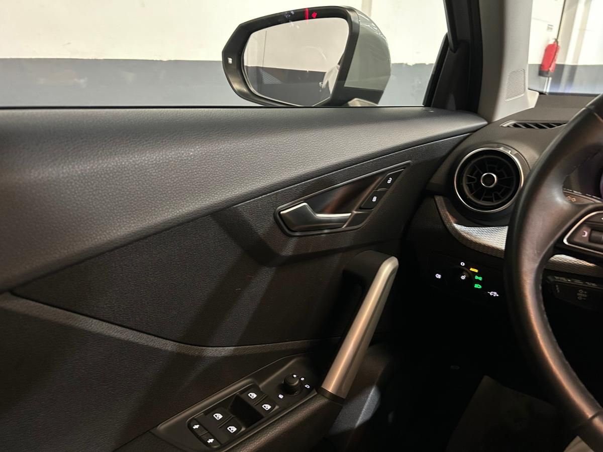 audi-q2-2024-gasolina-999cc