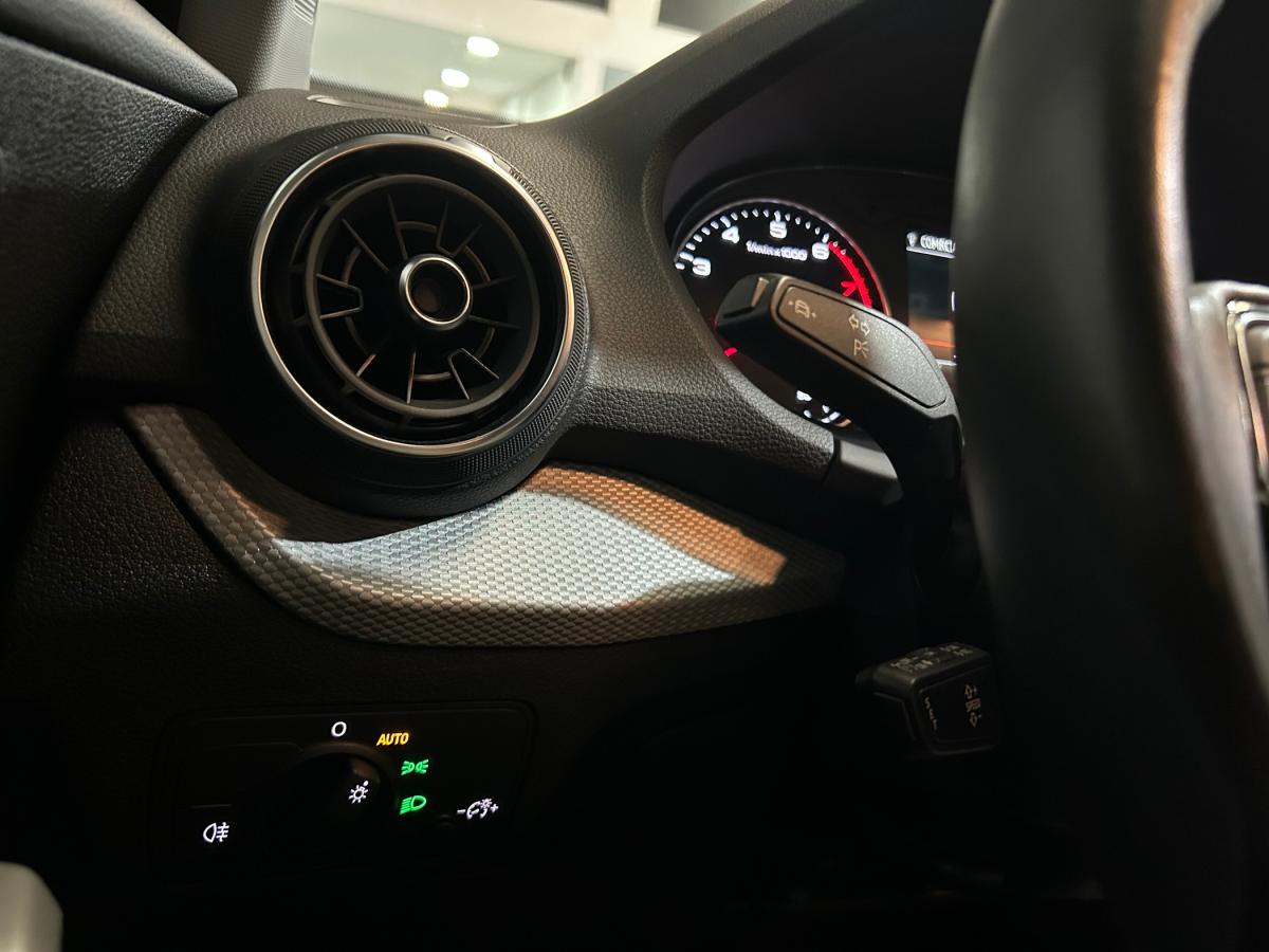 audi-q2-2024-gasolina-999cc