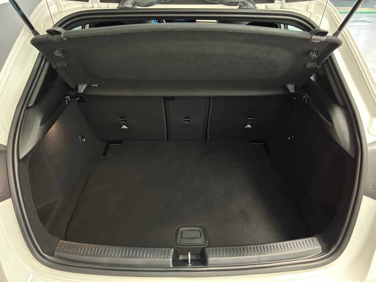 mercedes-benz-classe-a-2023-gasolina-1332cc