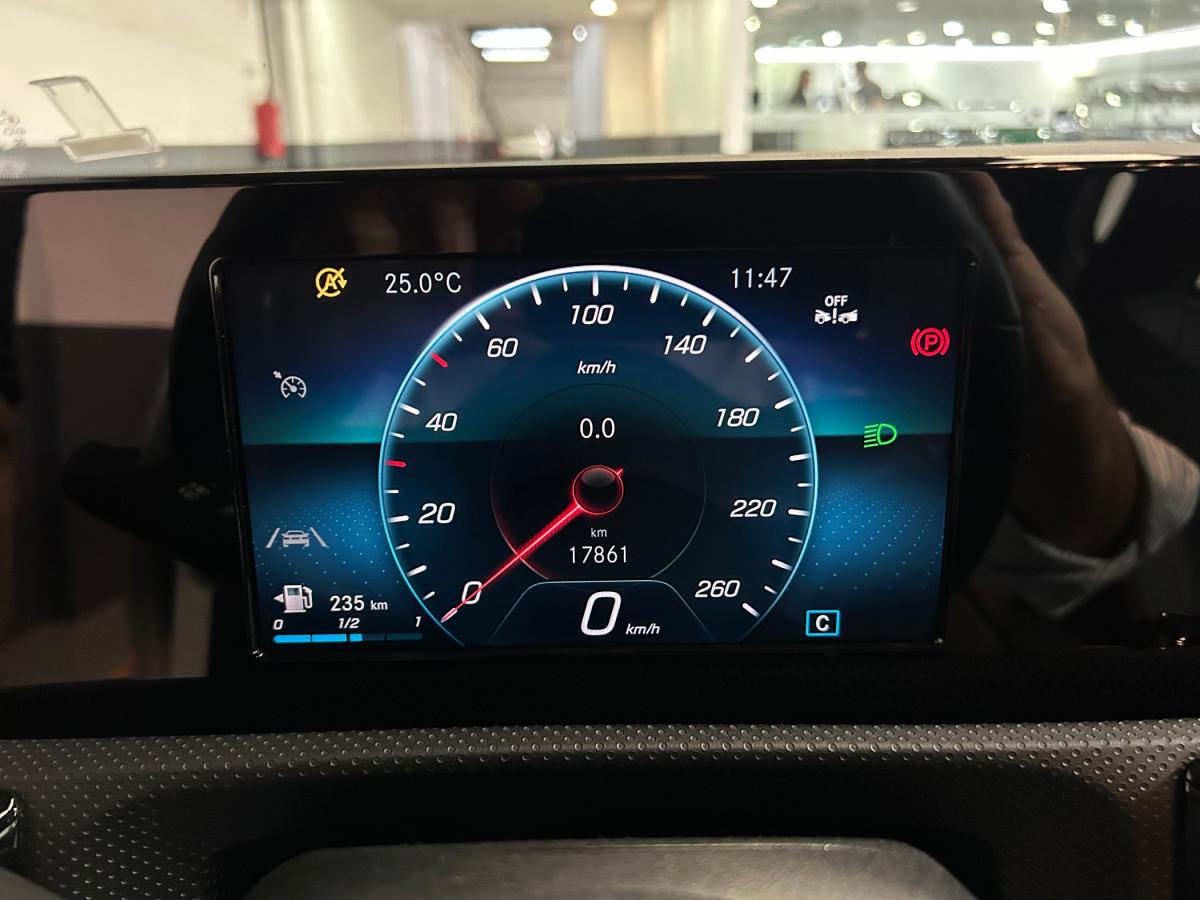 mercedes-benz-classe-a-2023-gasolina-1332cc