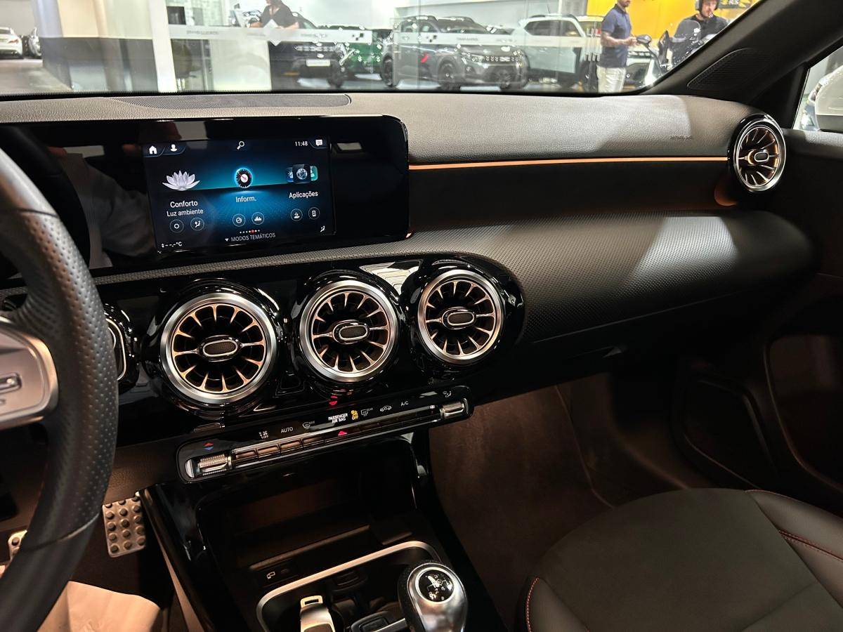 mercedes-benz-classe-a-2023-gasolina-1332cc