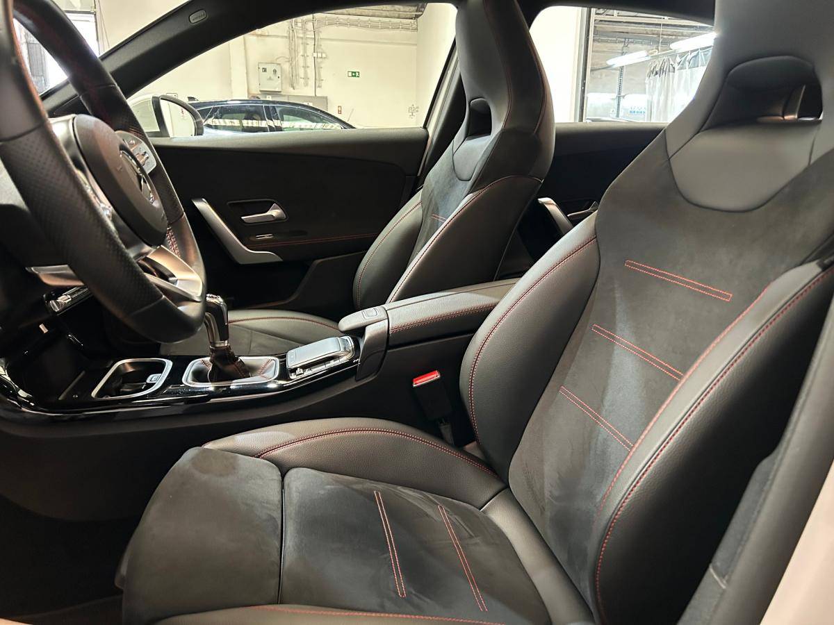 mercedes-benz-classe-a-2023-gasolina-1332cc