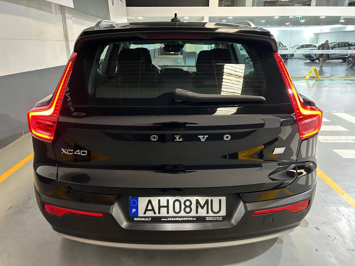 volvo-xc40-2021-hibrido-a-gasolina-1477cc