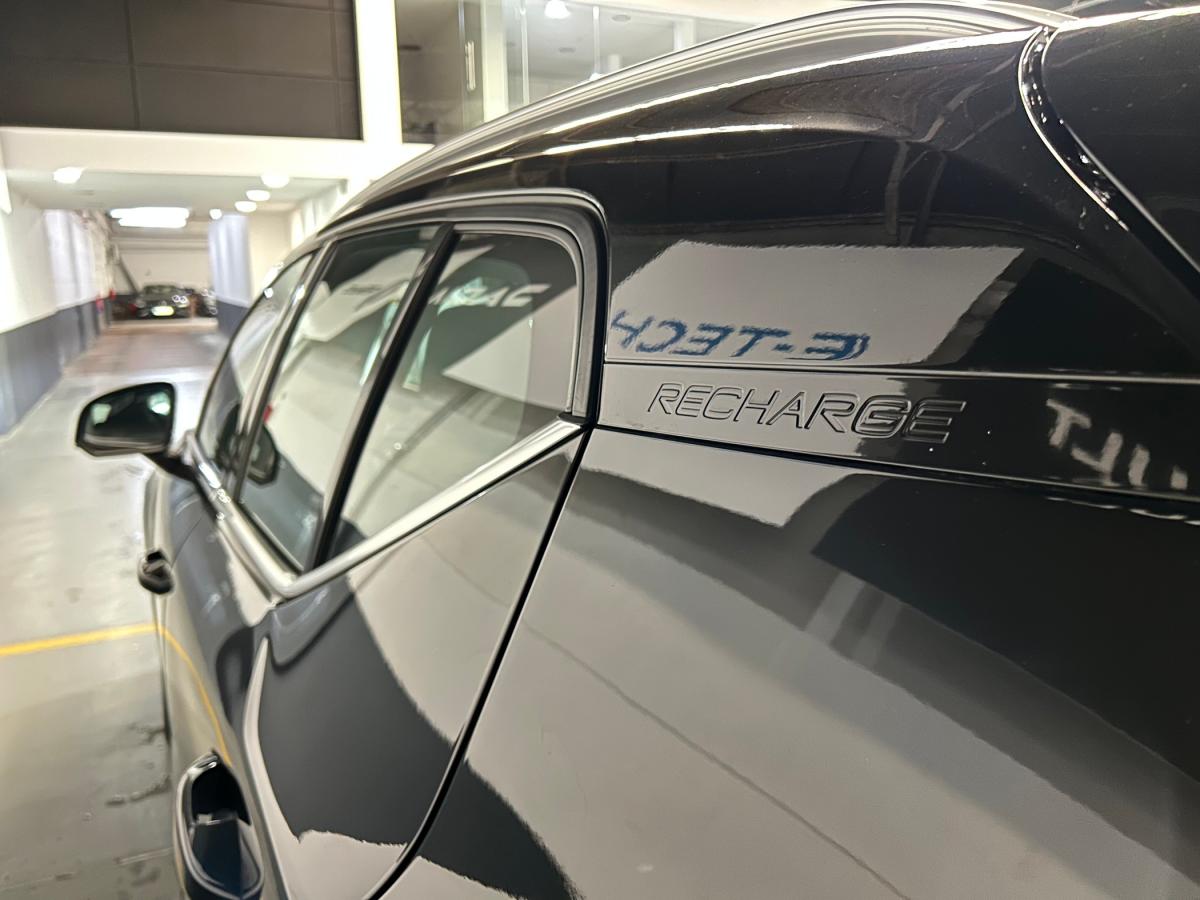 volvo-xc40-2021-hibrido-a-gasolina-1477cc
