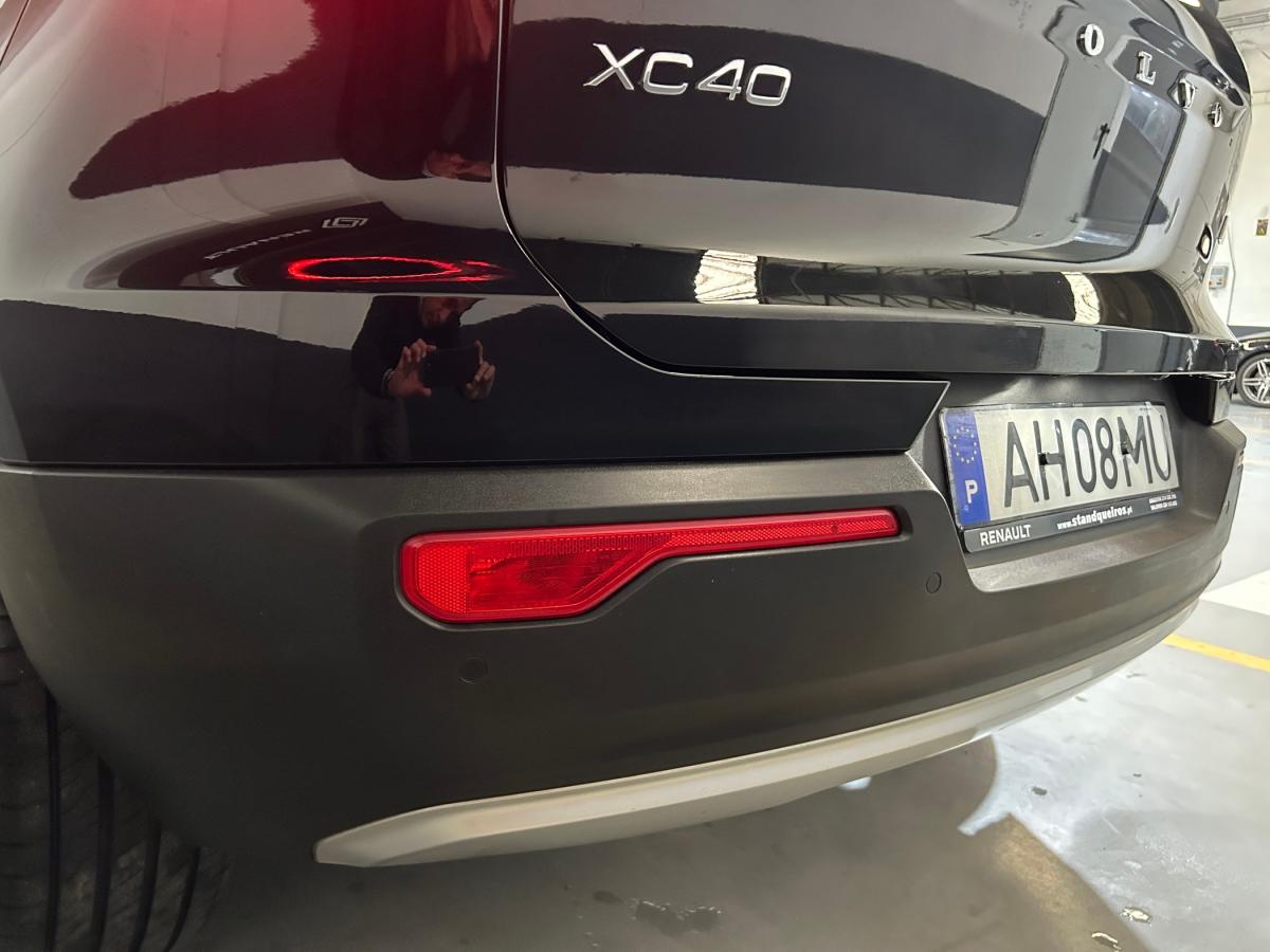 volvo-xc40-2021-hibrido-a-gasolina-1477cc