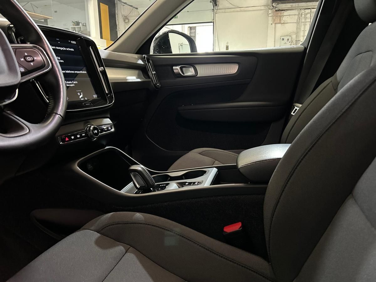 volvo-xc40-2021-hibrido-a-gasolina-1477cc