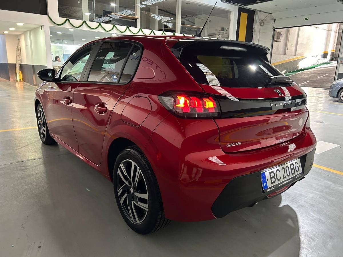 peugeot-208-2023-gasolina-1199cc
