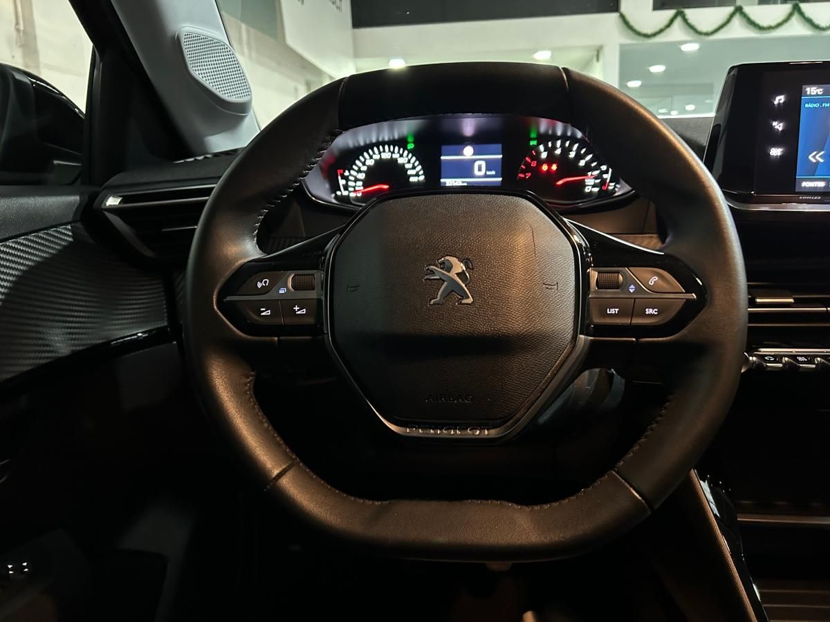 peugeot-208-2023-gasolina-1199cc