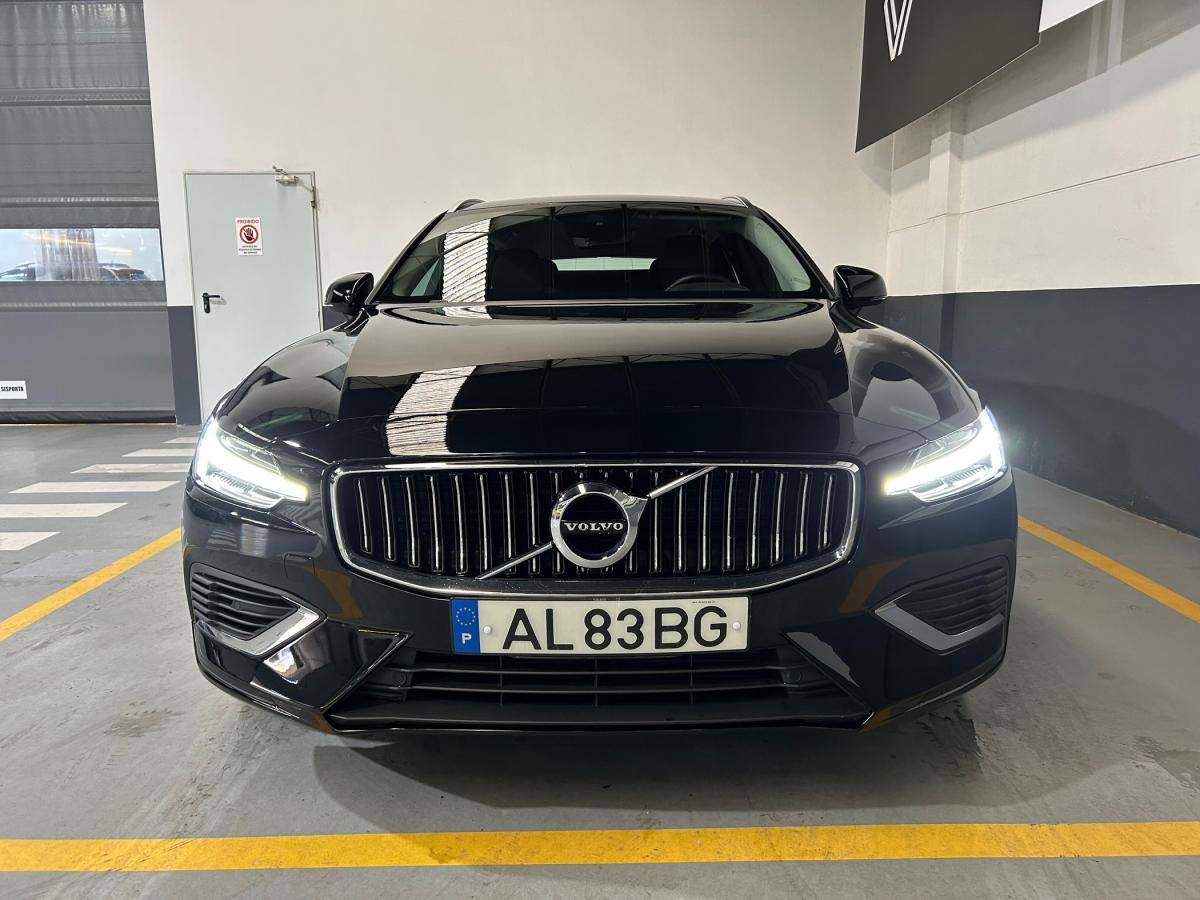 volvo-v60-2021-hibrido-a-gasolina-1969cc