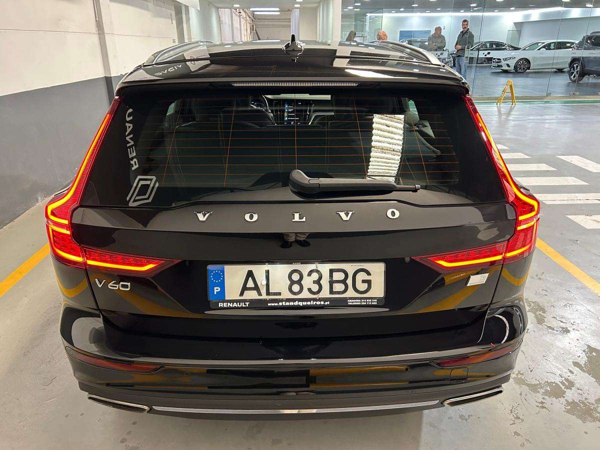 volvo-v60-2021-hibrido-a-gasolina-1969cc