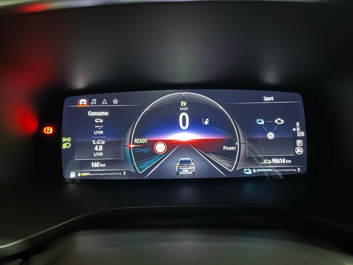 renault-arkana-2022-hibrido-a-gasolina-1598cc